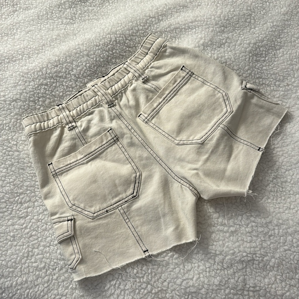 PACSUN xs white shorts with black stitching - Picture 2 of 3